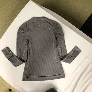 EUC - Lululemon Herringbone Pullover - Size 6